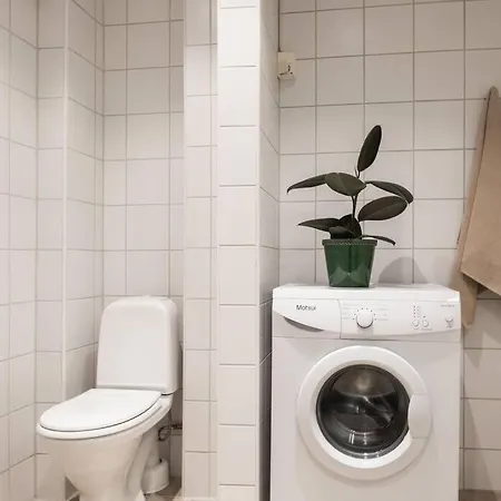 Apartment Sentral Leilighet Med Balkong.